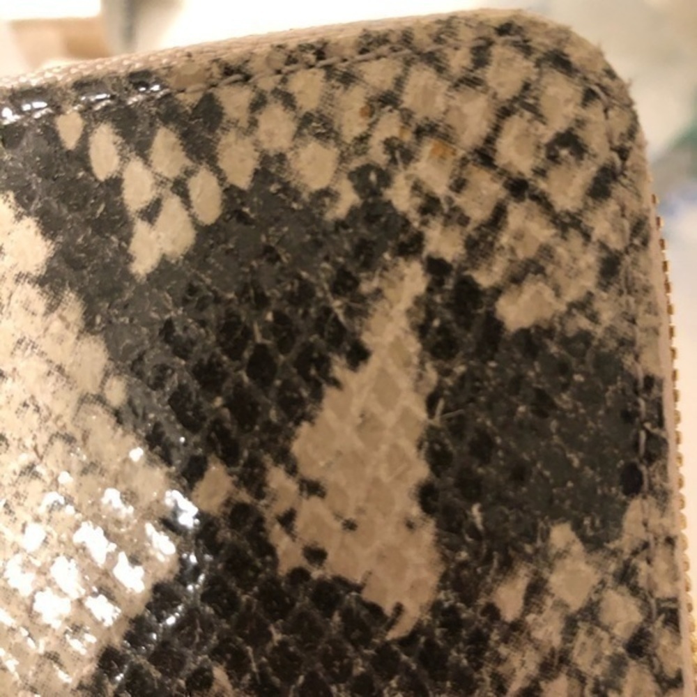 👛 MICHAEL KORS 👛 python print wristlet wallet - image 6
